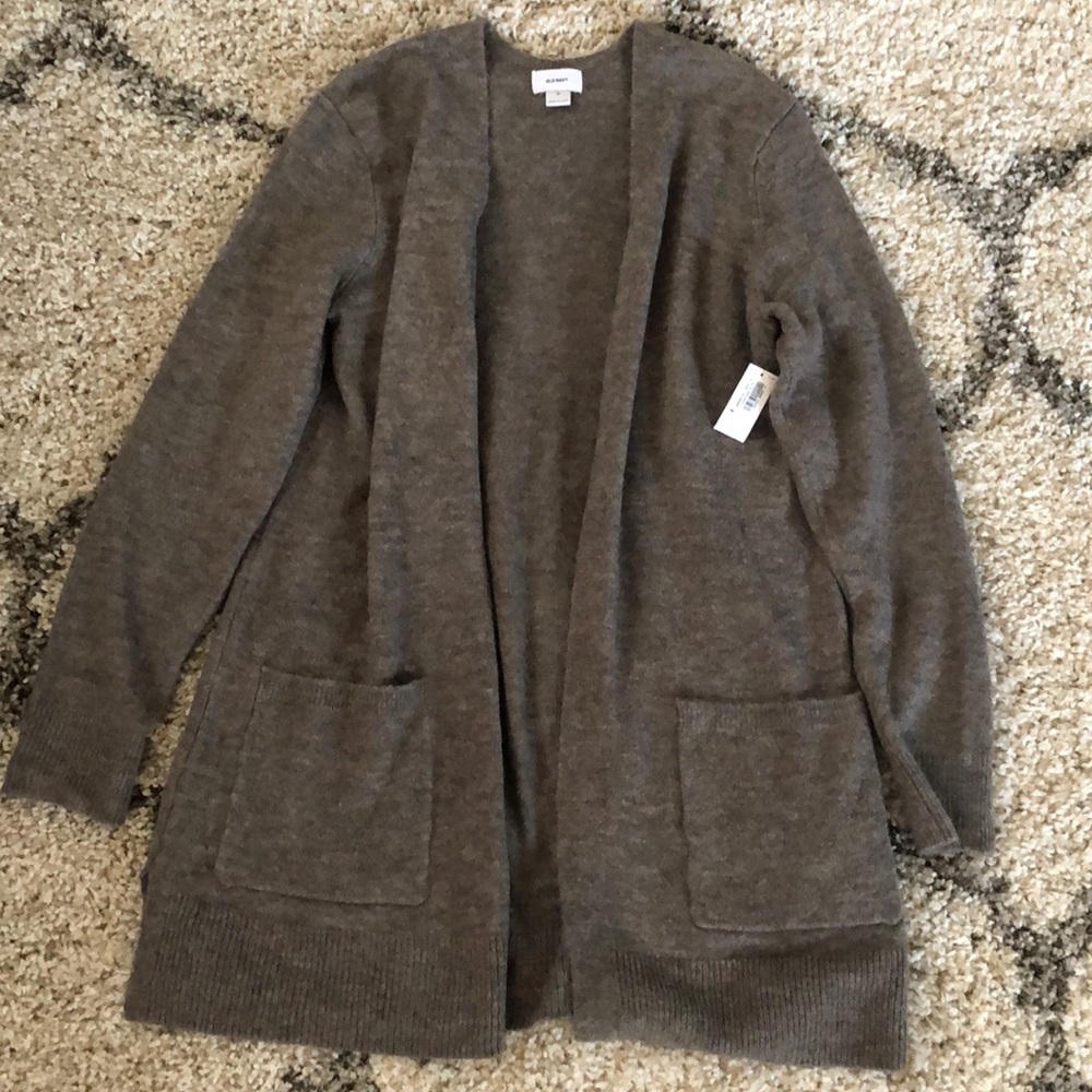 Old navy cardigan sweater